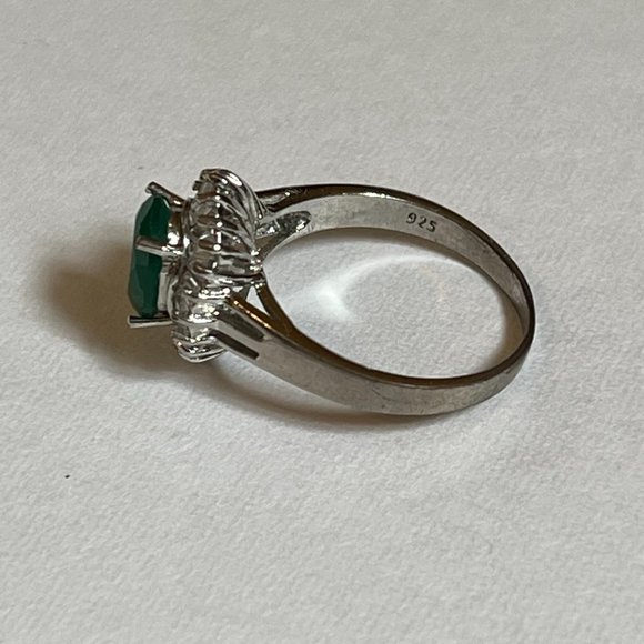 Vintage 925 sterling silver with Emerald and white Sapphires  Art US size 10.45 - Picture 6 of 9